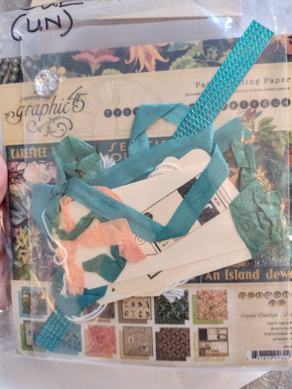 Graphic 45 Tropical Travelogue Mini Album Box Scrapbook Kit NEW Retired